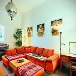 Zichy Apartment